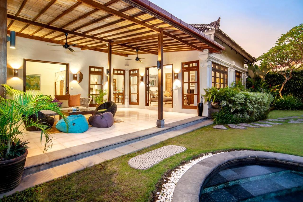 Matahari Terbit - Right By * Sanur (Bali)